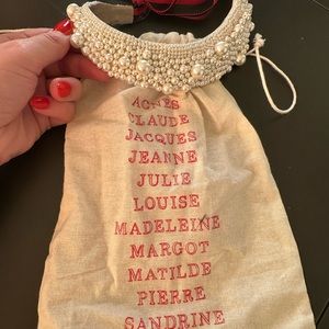 Embroidered Pearl Collar in Cream